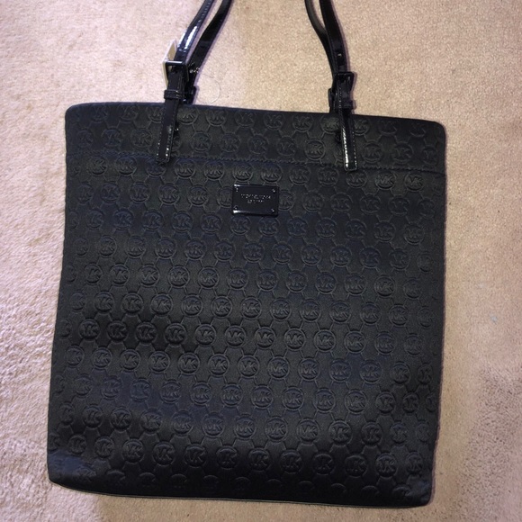 Michael Kors black tote - Picture 3 of 5